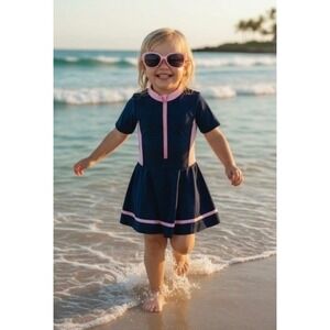 NEW Girls Swim Dress‎ Short Sleeve Swimsuit Skirted One Piece Size 2-3